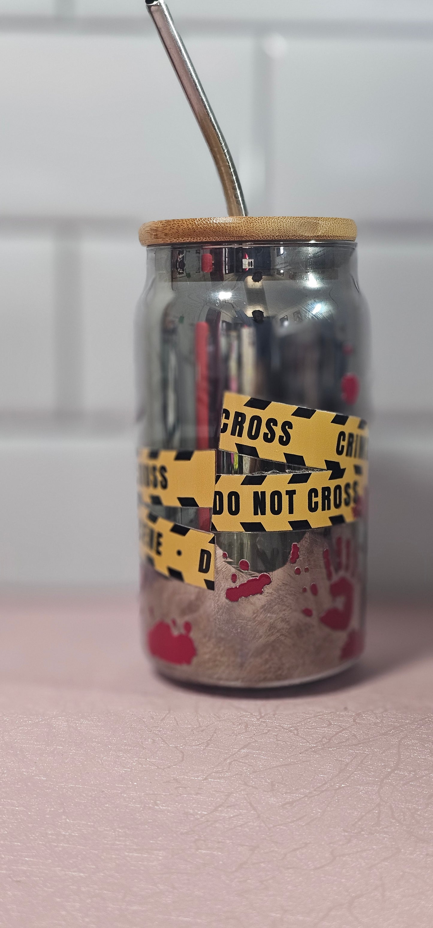 True crime junkie glass can cup